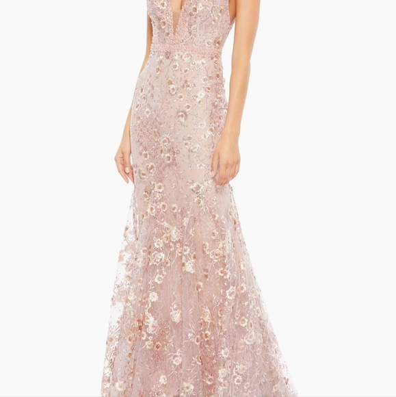 Mac Duggal embroidered floral pink a-line plunge gown - 67481 - Picture 4 of 14